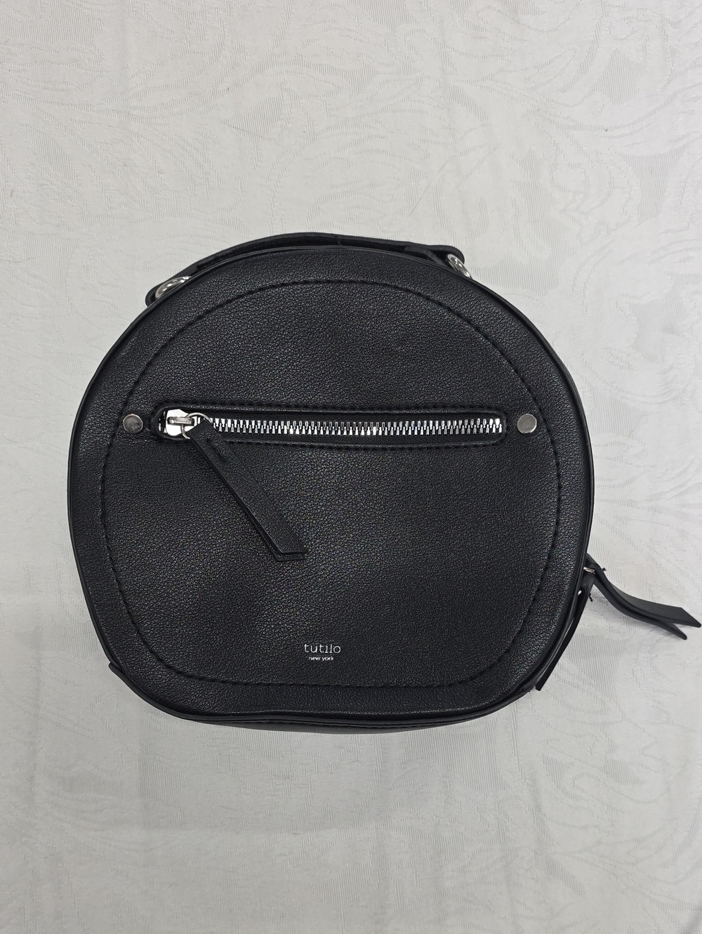 Tutilo New York Black Circular Crossbody Bag